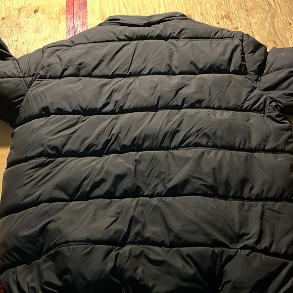 Black puffer jacket - Picture 2 of 2